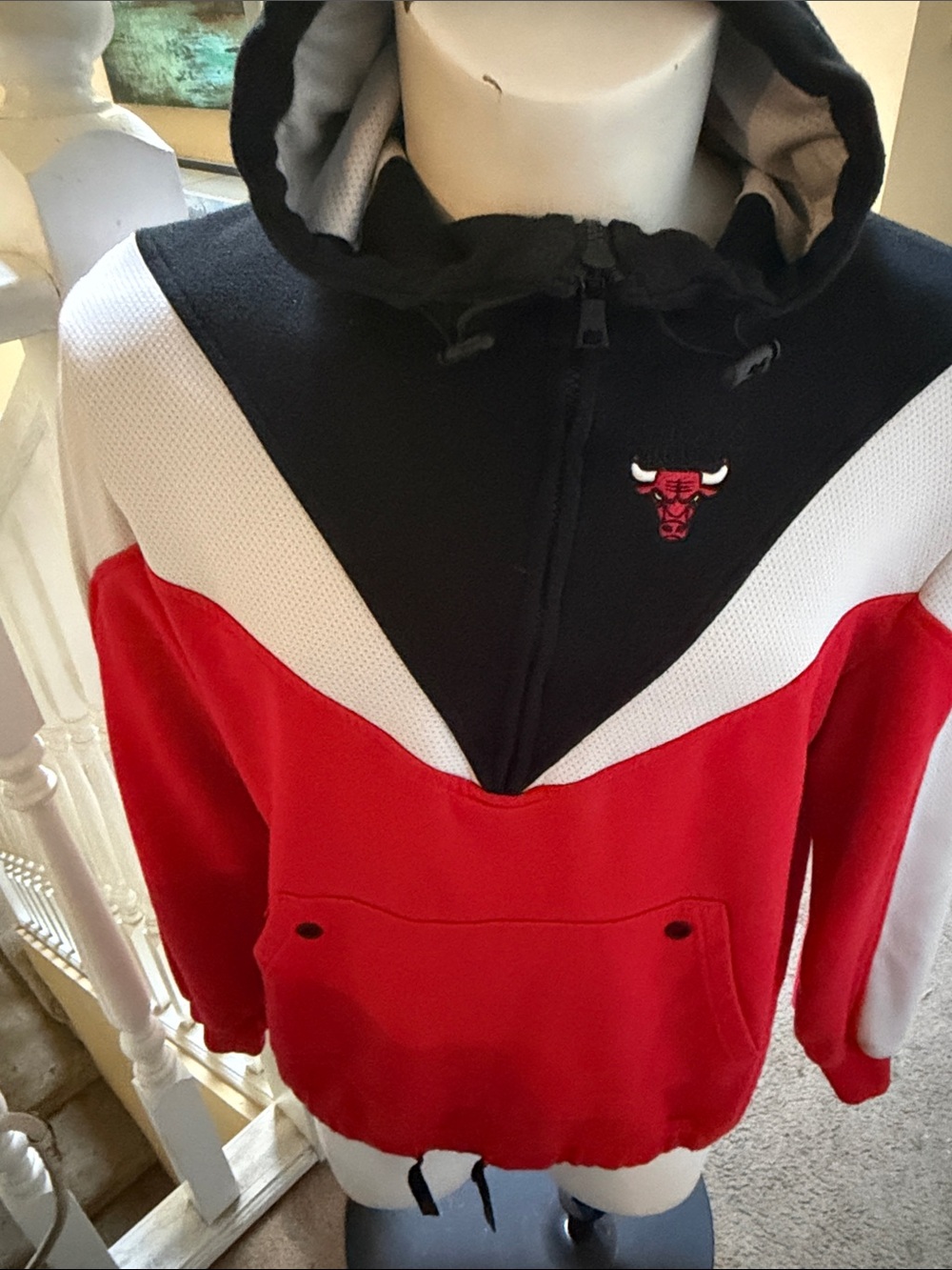 Bulls Men's Red, Black & White Zip Hoodie Sweater